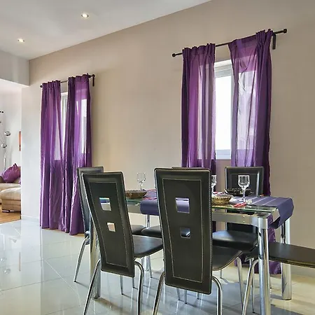 Appartement With Seaviews