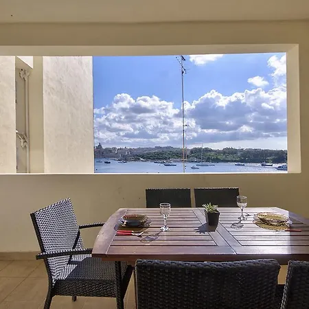 With Seaviews *